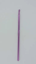 Crochet Hook - 4.5 mm